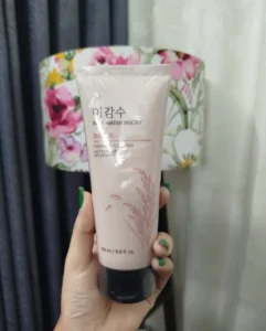 Brighten & cleanse your skin with The Face Shop Rice Water Bright Foaming Cleanser